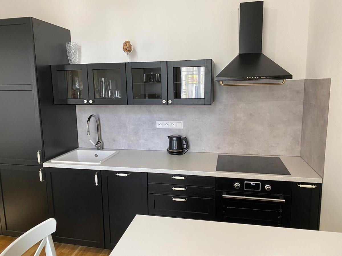 Angelo Roma Appartement Praag Buitenkant foto