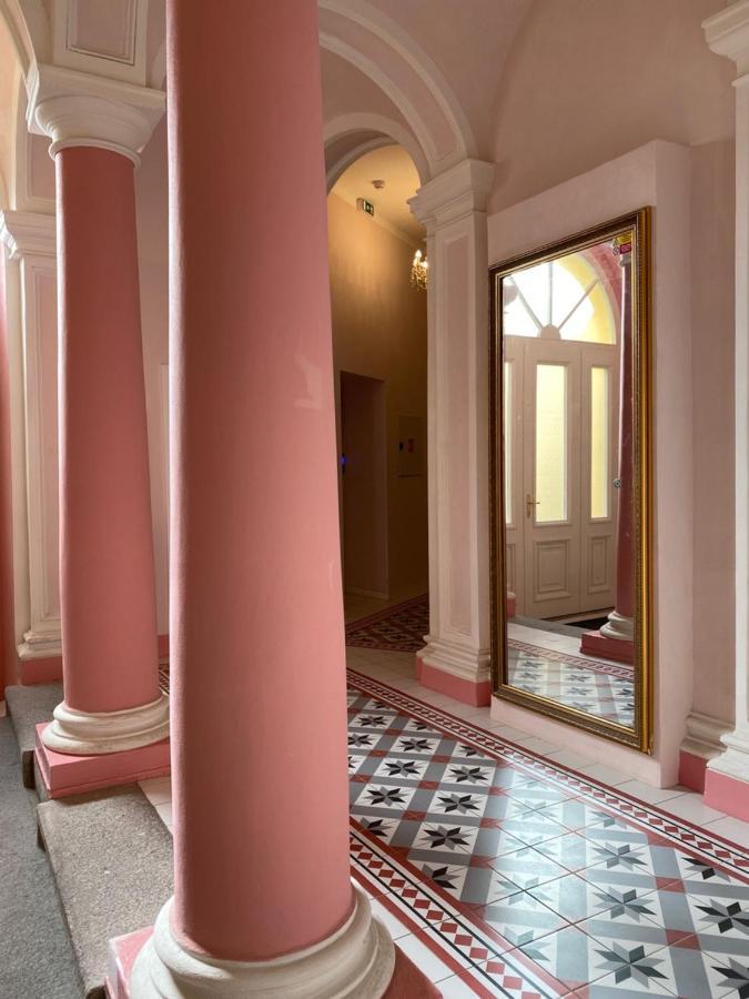 Angelo Roma Appartement Praag Buitenkant foto