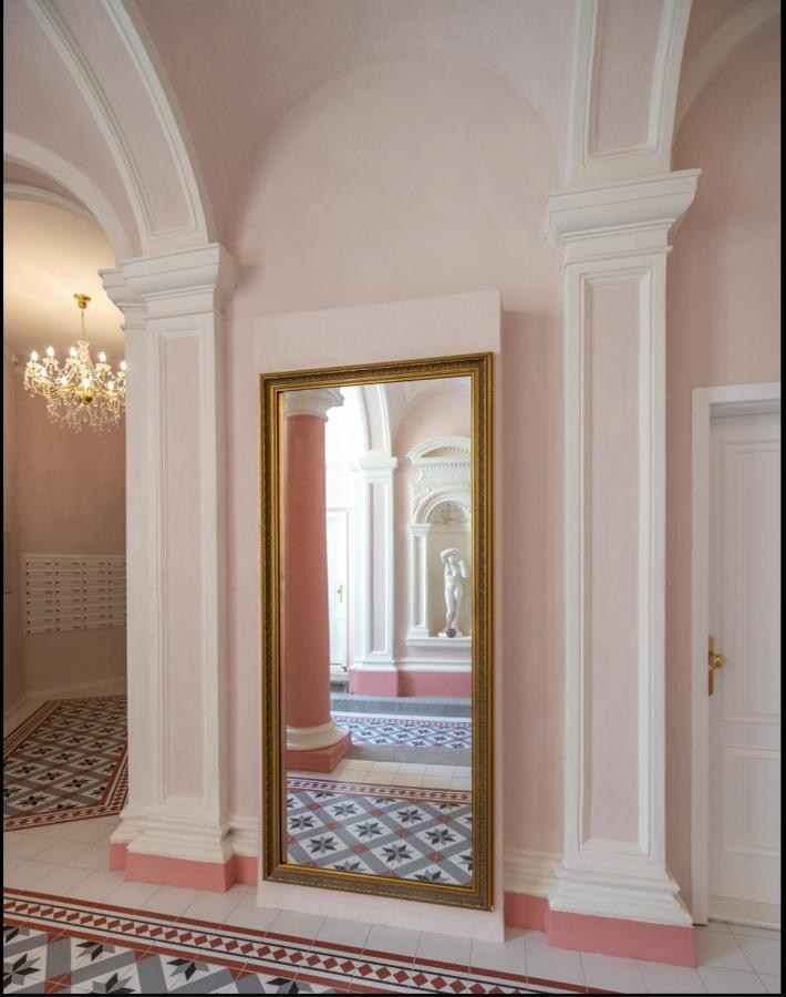 Angelo Roma Appartement Praag Buitenkant foto